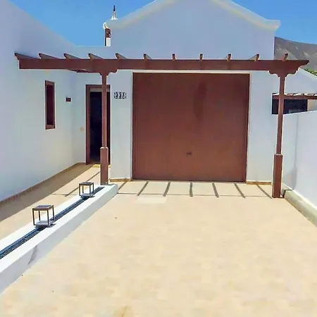 Manai Villa *
